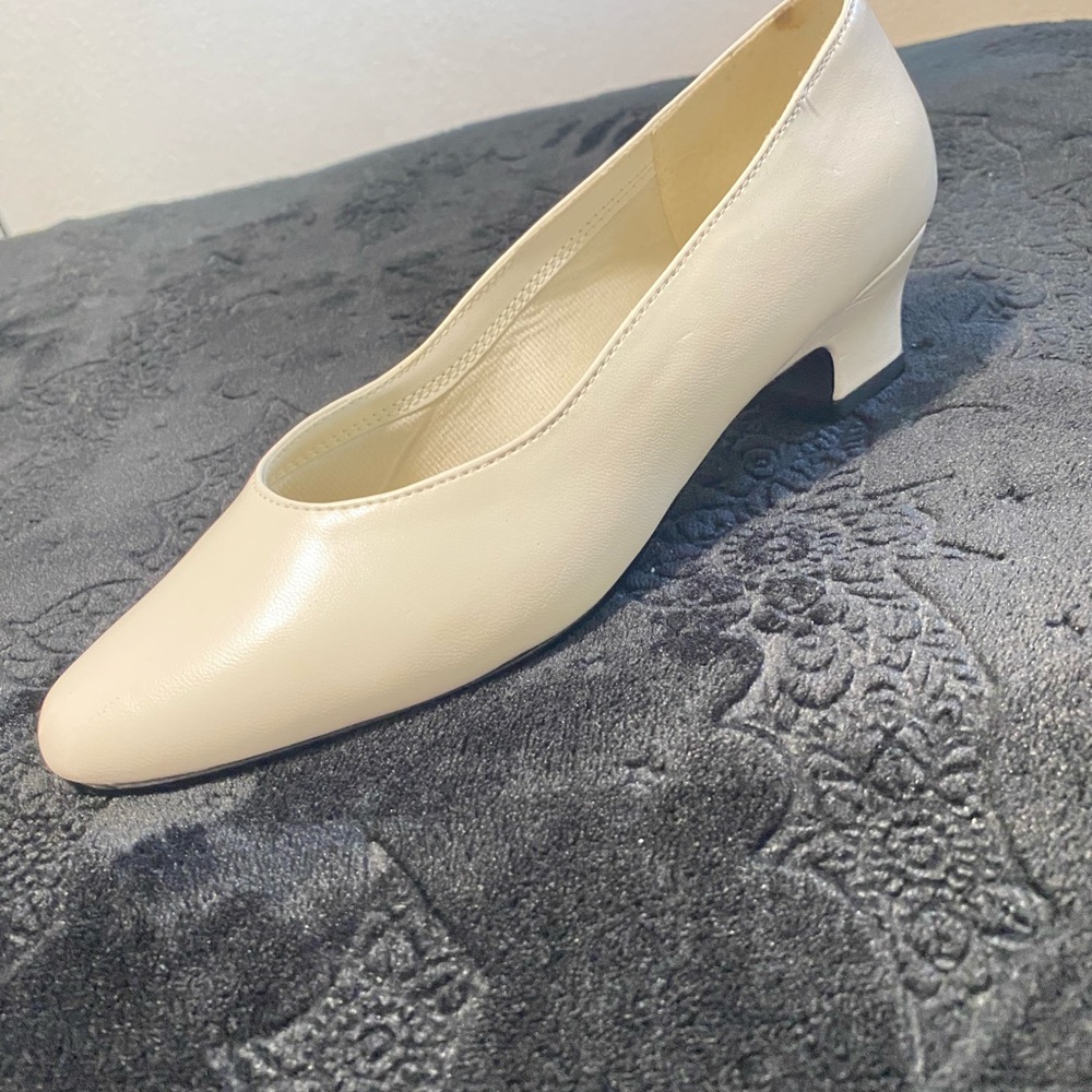 comfy church heels